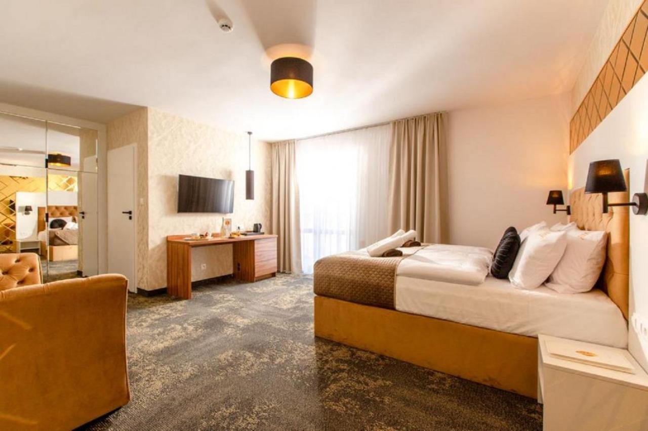Promocje Amber Park Spa Нехоже Экстерьер фото