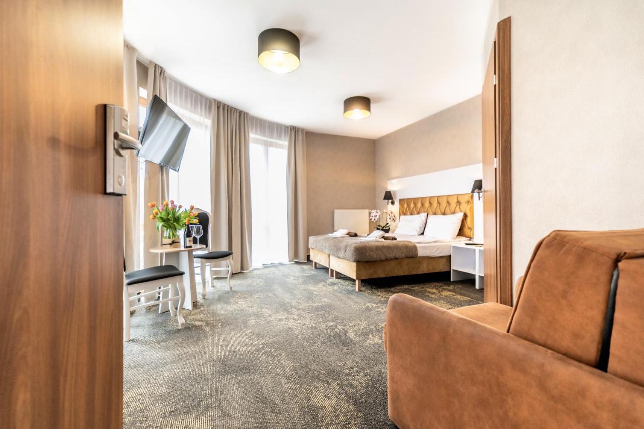 Promocje Amber Park Spa Нехоже Экстерьер фото